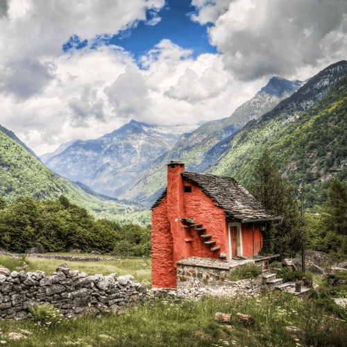Travel-Image_0008_9-1